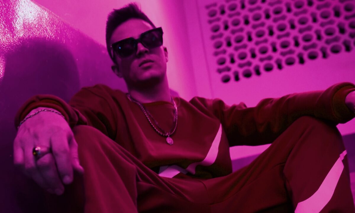 RUA: El productor que transforma la música en narrativa emocional desde Medellín para el mundo 1 RUA El productor que transforma música en narrativa emocional desde Medellín
