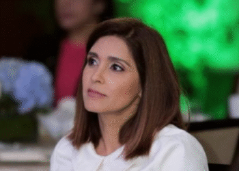 Juana barceló renuncia a la presidencia de barrick pueblo viejo tras consolidar acuerdo crucial para nueva presa de colas