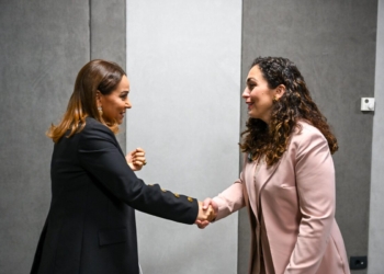 Ministra de la mujer de rd se reúne con presidenta de kosovo en foro internacional por la paz y seguridad