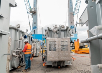 Edesur anuncia la llegada de seis transformadores para mejorar el servicio eléctrico a casi 500 mil clientes