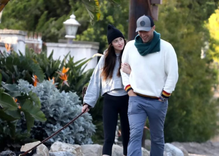 Dakota johnson y chris martin se separan tras ocho años de relación intermitente