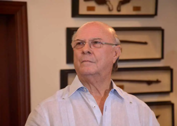 Hipólito mejía pide destitución del director del indrhi por abandono del riego en el noroeste