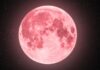 Imagen de la Luna de Fresa con tonos anaranjados, visible desde República Dominicana en junio de 2025, un evento astronómico único que no se repetirá en décadas.