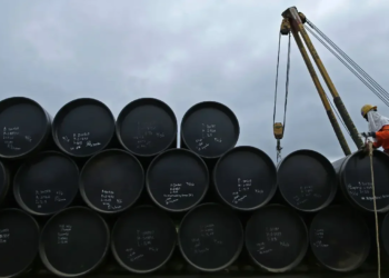 Precio del petróleo se dispara ante la escalada de tensión entre israel e irán