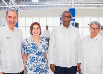 Altice dominicana impulsa la educación en constanza con conectividad para nueva aula inteligente de la uasd