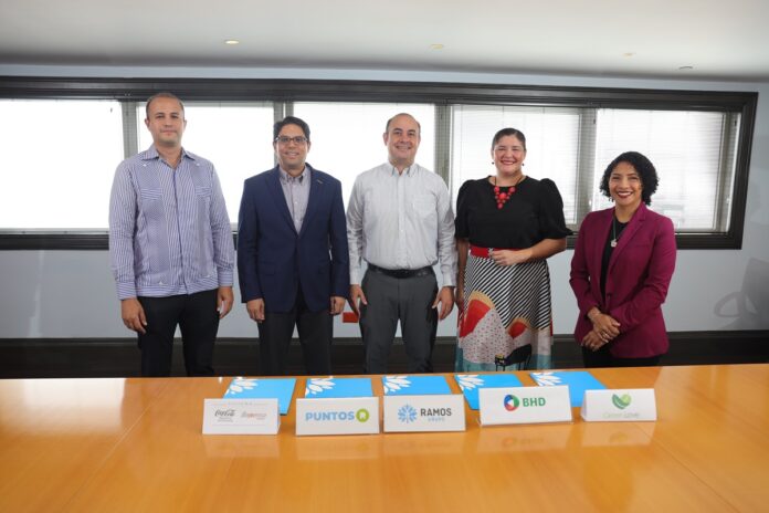 Jorge de los Santos, Juan Roberto Amell, Iván Mejía Alberti, Alicia Puello y Lorna Aquino Volquez