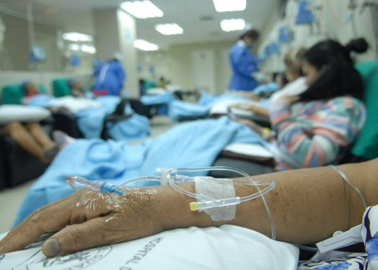 Pacientes con cáncer en Santiago esperan ingresar al Programa de Medicamentos de Alto Costo, ya que llevan más de dos años en lista.