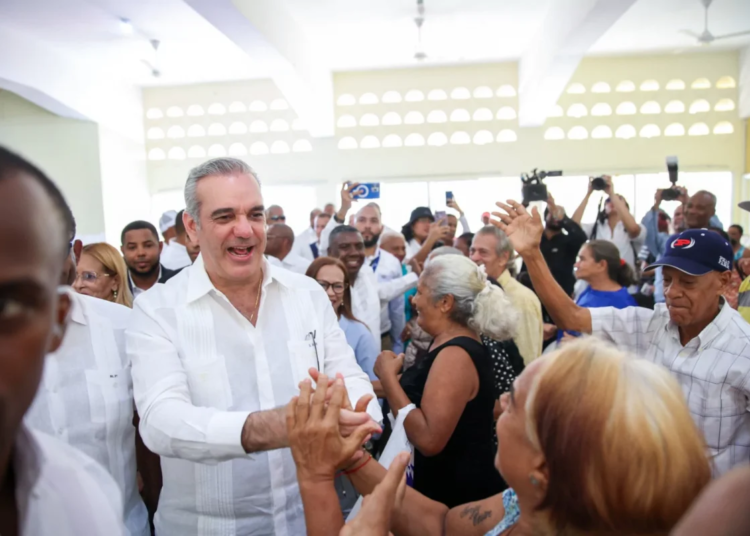 Presidente abinader llevará amplia agenda de obras y encuentros a azua este sábado