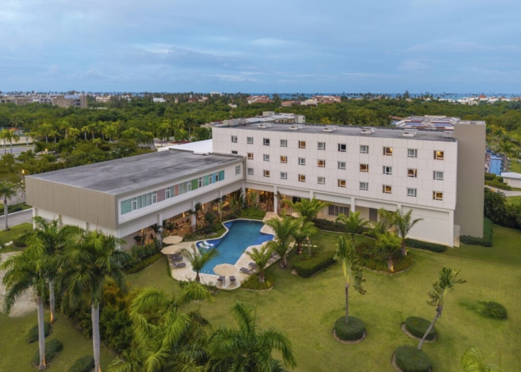 Royal beach hotel punta cana: jdv by hyatt debuta en el caribe