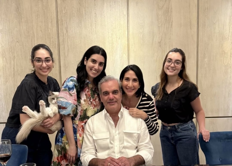 El presidente luis abinader celebra un año más de vida