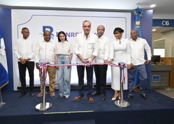 Banreservas inaugura oficina en bahía de manzanillo