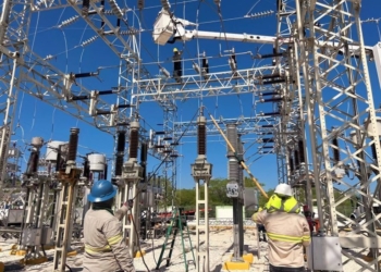 Eted pone en servicio banco de capacitores de 10 mvar en constanza para mejorar calidad del voltaje