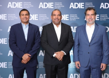 Almacenamiento con baterías: clave para la estabilidad eléctrica dominicana, según adie