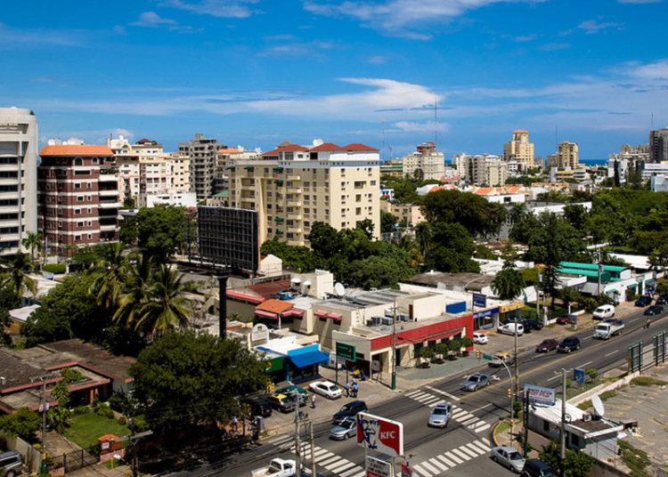 Desde este domingo queda restringido el giro a la izquierda en la avenida tiradentes
