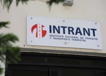 Intrant aclara: la licitación de licencias de conducir no ha sido suspendida, solo aplazada