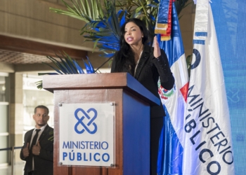 Yeni berenice ordena eliminar videos de la violación de villa gonzález y advierte a los medios