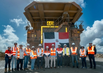 Ministro joel santos visita operaciones de pueblo viejo y reafirma compromiso con la minería responsable