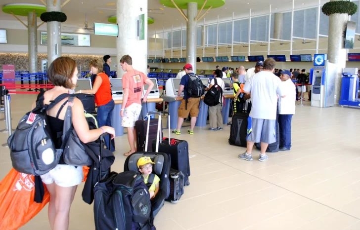 El turismo en ee. Uu. Caerá un 8. 2% en 2025, según un estudio