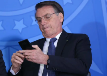 Juez de brasil ordena "prisión domiciliaria" para expresidente bolsonaro