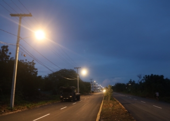 Edeeste puso en funcionamiento más de 15 mil luminarias en el primer semestre de 2025