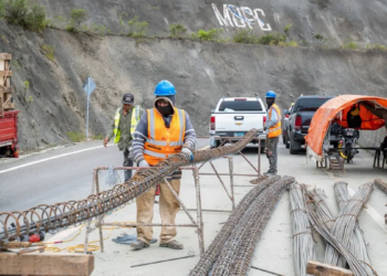 Mopc habilita tránsito a tiempo completo en la carretera casabito-constanza por feriado