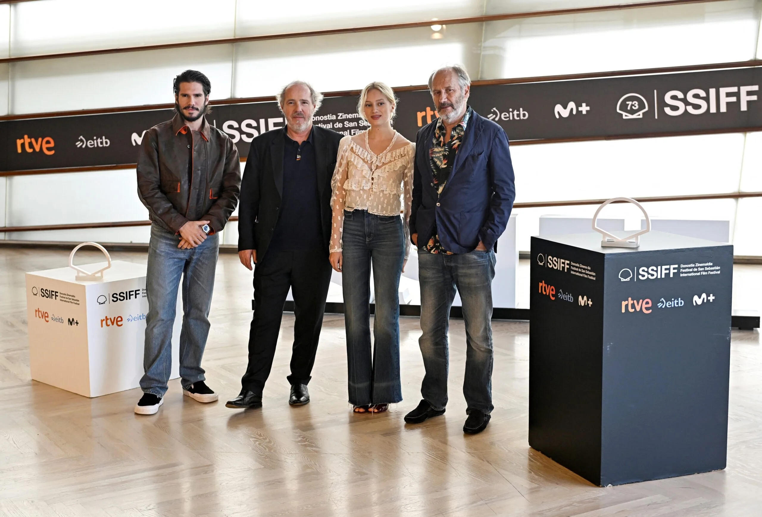 (From L) French actor Francois Civil, French director Arnaud Desplechin, French actress Nadia Tereszkiewicz and French actor Hippolyte Girardot pose during the photocall of the film "Deux Pianos" (Two pianos) during the 73rd San Sebastian International Film Festival in the northern Spanish Basque city of San Sebastian on September 19, 2025. (Photo by ANDER GILLENEA / AFP)