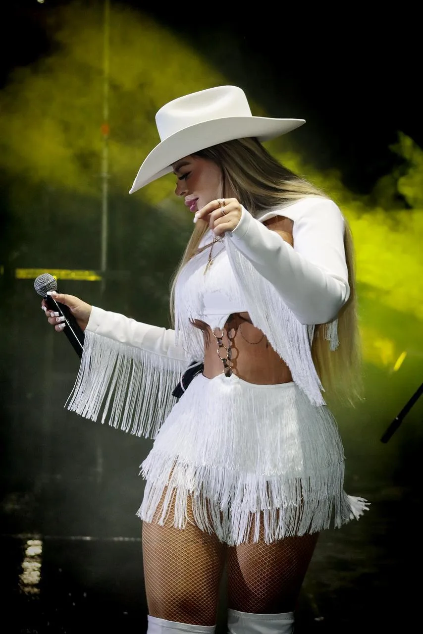 Angélica Sierra “La Reina de la Música Norteña en Colombia” lanza su nueva era musical