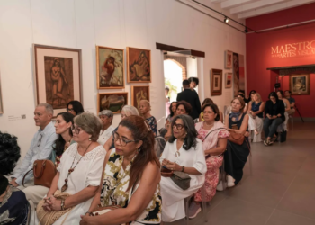 La actividad formó parte del programa de la exposición “Maestros de las Artes Visuales en la colección del Banco Popular Dominicano”.