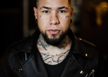 Harson Rodríguez revoluciona la industria del tatuaje con un método que permite piezas a gran escala en un sólo día