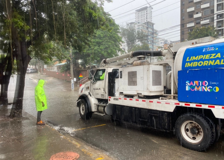 Alcaldía del dn intensifica trabajos preventivos ante alerta roja por lluvias