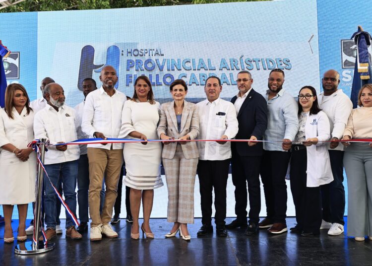 Inauguran nueva emergencia y remozamiento bloque quirúrgico hospital arístides fiallo, la romana