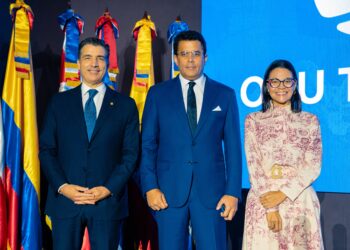 Banco popular felicita a david collado por distinción de onu turismo