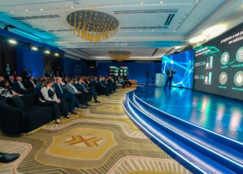 La actividad reunió a cerca de 200 clientes empresariales.