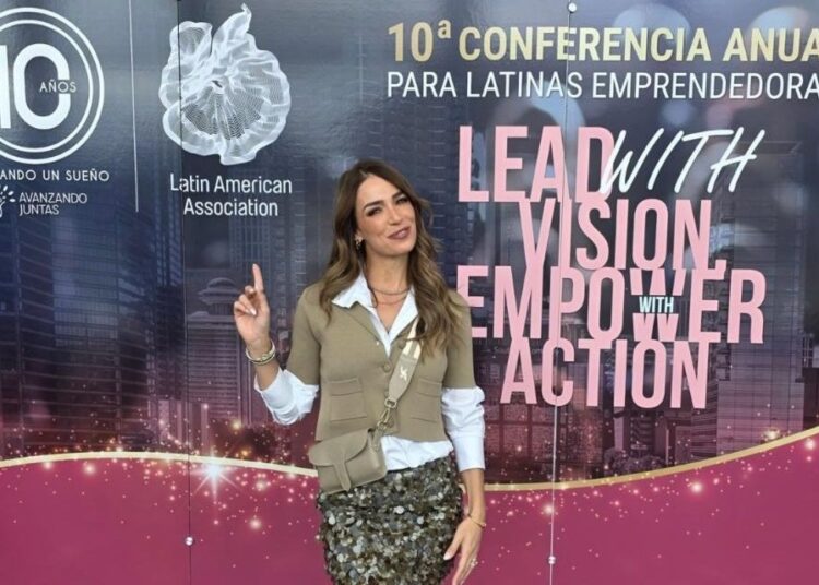Alessandra Villegas inspira a más de 400 mujeres en la Conferencia Anual de la Latin American Association