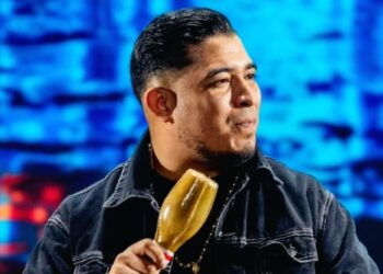 Alex Chirinos, voz Venezolana de la salsa, Galardonado con el Premio Tacarigua De Oro Internacional 2023