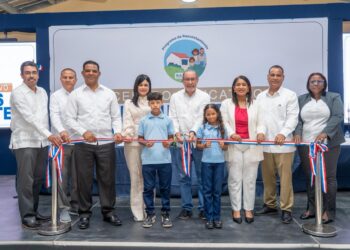 Barrick pueblo viejo inaugura centro educativo nuevos horizontes que beneficiará a más de 400 estudiantes