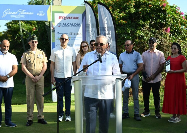 Leonardo aguilera ratifica el compromiso de banreservas con el turismo deportivo