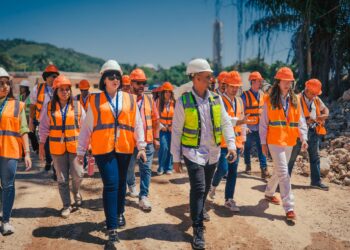 Autoridad portuaria impulsa formación de pasantes con recorrido por proyectos portuarios en samaná