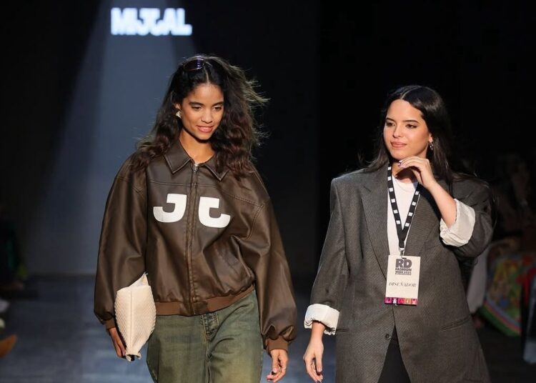 “my roots / mis raíces”: mijjal de la cruz cautiva el rd fashion week con homenaje al caribe