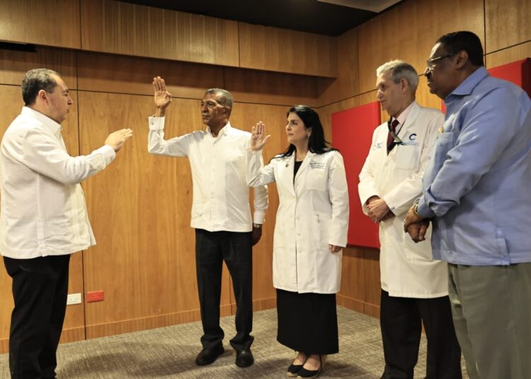 Sns juramenta nuevas autoridades en el hospital clínico quirúrgico josé joaquín puello