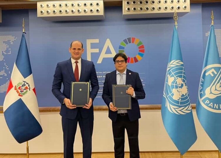 Rd y fao firman un acuerdo para continuar fortaleciendo el programa de alimentación escolar del inabie