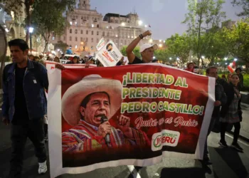 Nueva protesta en lima contra el gobierno y congreso en perú