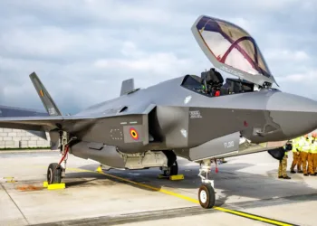 Eeuu y arabia saudita firman acuerdos sobre venta de cazas f-35 y energía nuclear civil