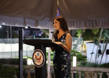 Embajadora eeuu en rd ofrece recepción tras presentar credenciales a abinader