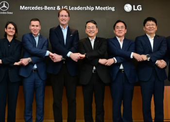 Lg y mercedes-benz analizan la expansión de su colaboración “one lg solution” para la movilidad futura