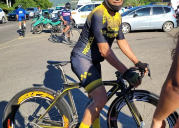 Máximo gómez anuncia el primer tour ciclístico de los abuelos, un paseo de 55 km a fula