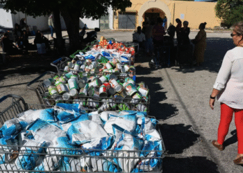 Eeuu reducirá ayuda alimentaria para millones de personas en noviembre debido a parálisis presupuestal