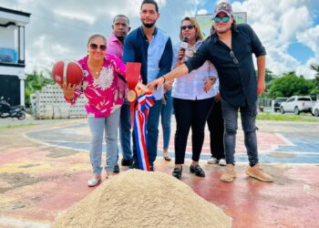 Alcalde alexander “el hijo del pueblo” celebra su cumpleaños impulsando cuatro obras deportivas en la otra banda