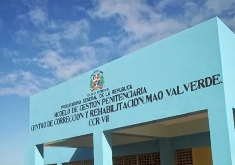 Disturbio en el ccr de mao deja al menos un recluso herido