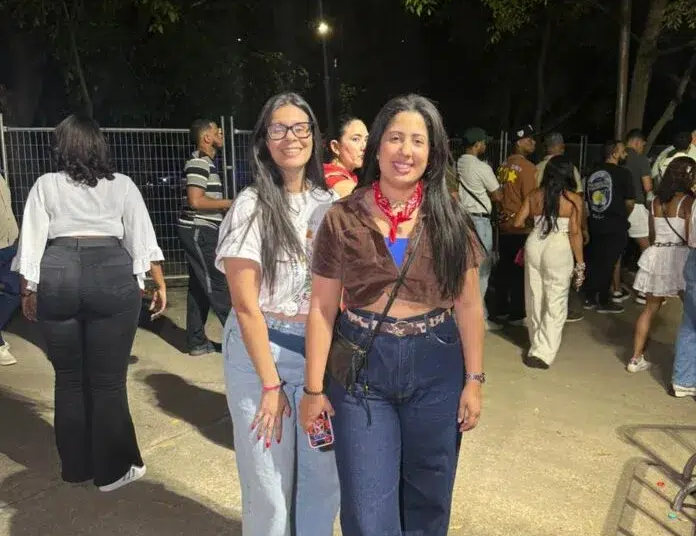 La moda caribeña y moderna enciende el segundo show de bad bunny en el estadio olímpico